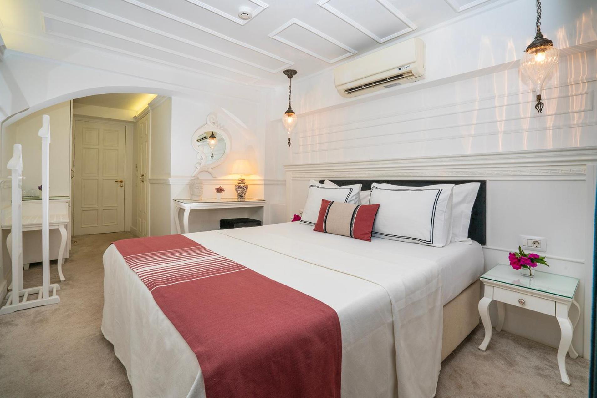 Hotel Siyah Lale Cunda 1841 (Adults Only) Ayvalı Exteriér fotografie