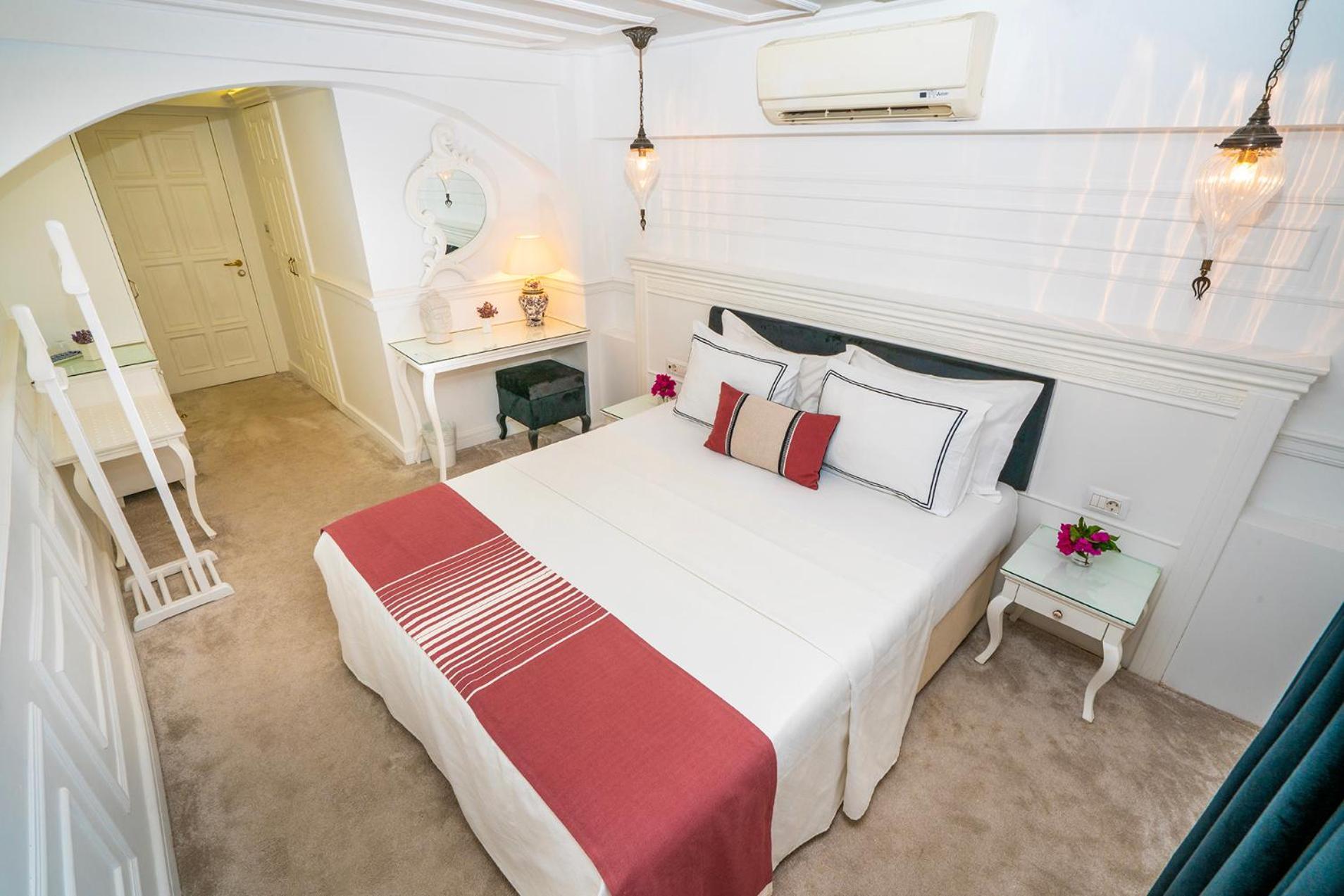 Hotel Siyah Lale Cunda 1841 (Adults Only) Ayvalı Exteriér fotografie
